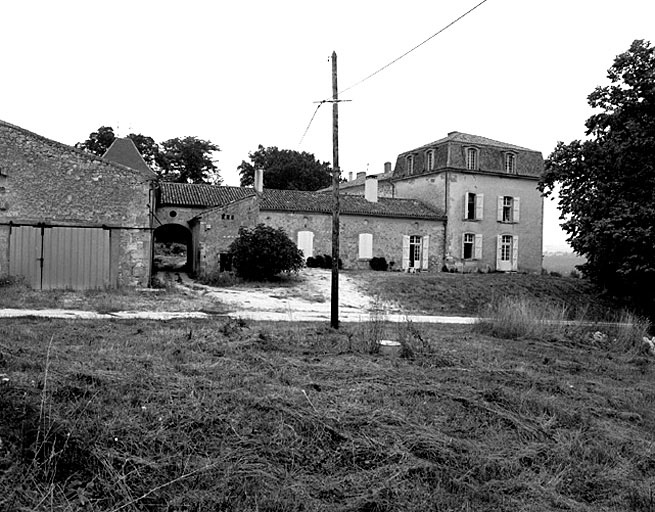 Vue d'ensemble depuis le sud ouest.