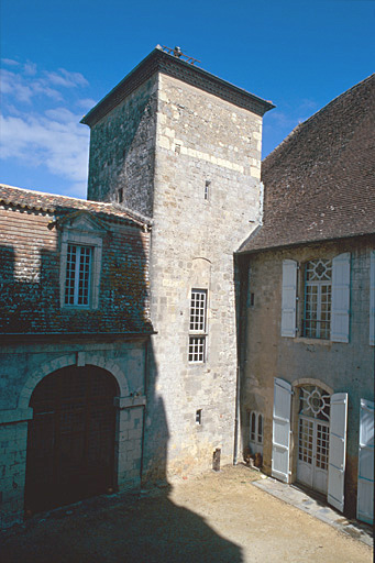 Tour nord-ouest, élévation sur la cour.