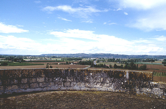 Fortification d'agglomération.