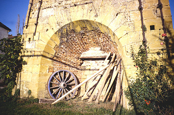 Haut-fourneau : embrasure côté coulée.