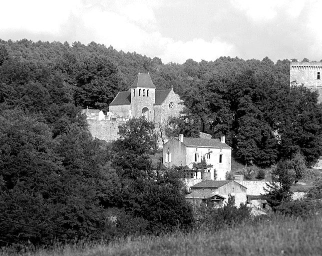 Vue générale depuis l'ouest.