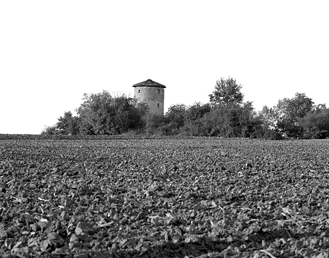 Vue d'ensemble depuis le sud-est.