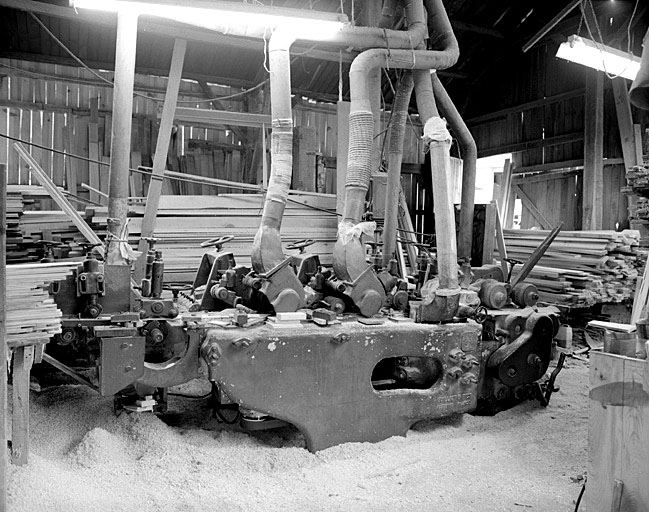 Parqueterie : machine Quatre-faces.