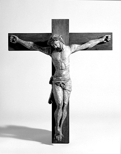 Croix : Christ en croix.