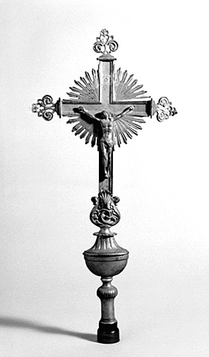 Croix de procession.