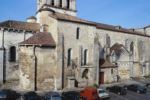 Vue d'ensemble depuis le nord-est.