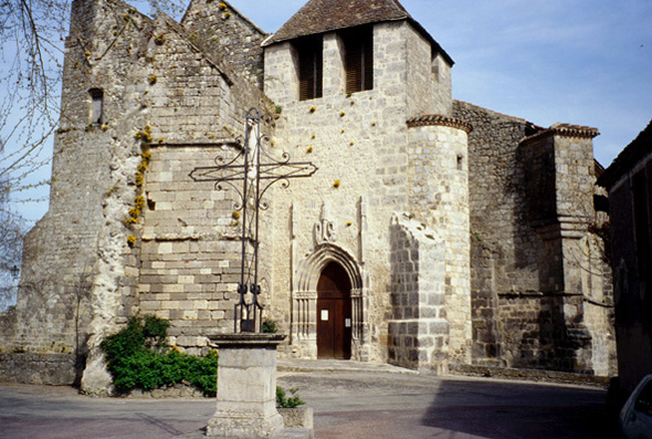 Église paroissiale Saint-Martial.