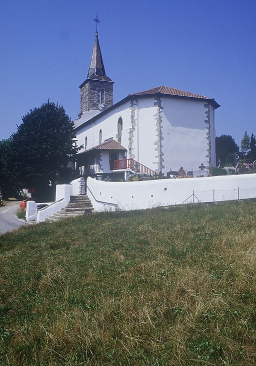 Vue d'ensemble prise depuis le sud-est.