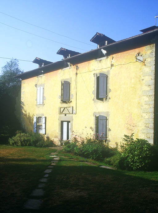 Elévation antérieure est, vue de 3/4 nord-est.