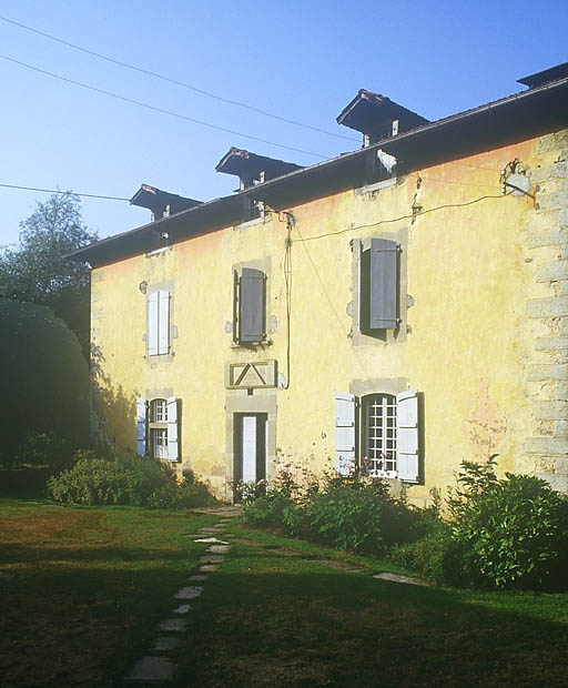 Elévation antérieure est, vue de 3/4 nord-est.