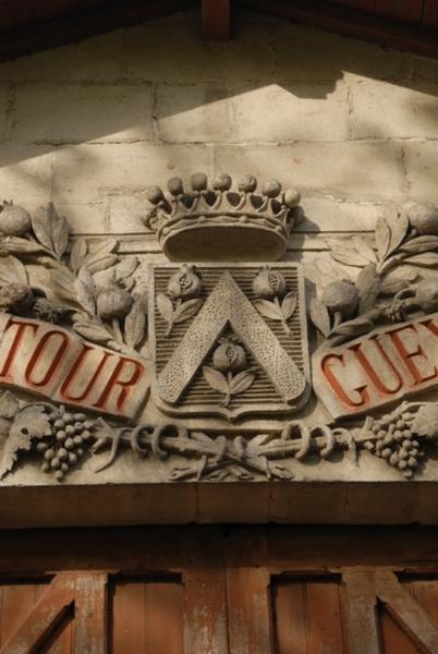 Chai indépendant, élévation principale (nord), détail : sculpture