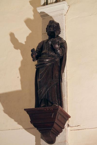 Statue de saint Pierre.