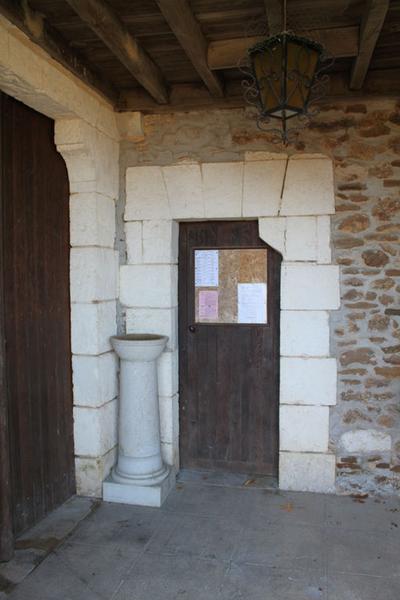 Intérieur du porche.