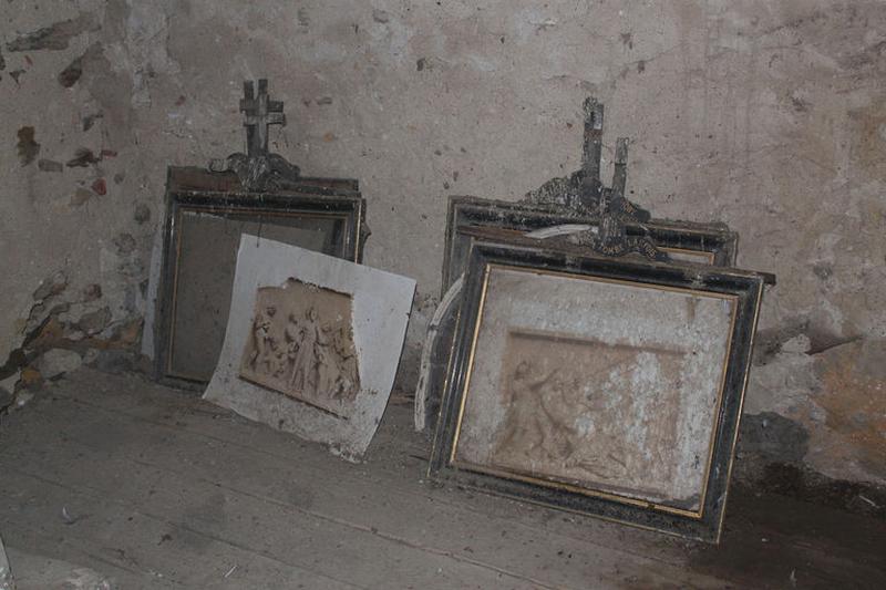 Stations III et X.