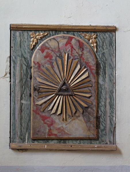 Armoire aux saintes huiles