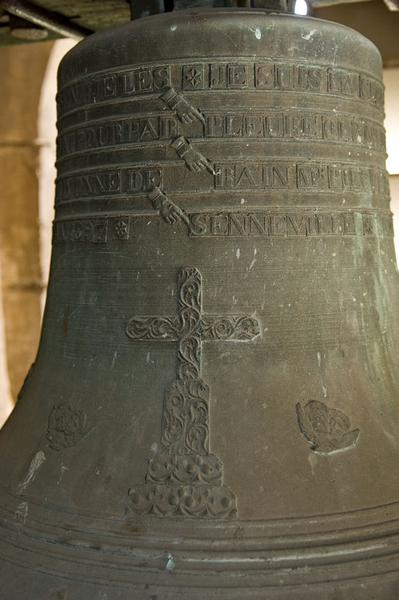 3e cloche (détail).