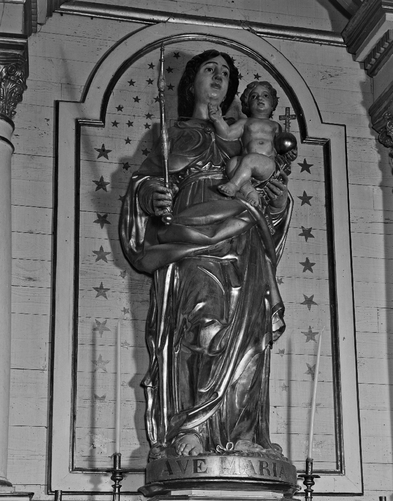 Statue : Vierge à l'Enfant