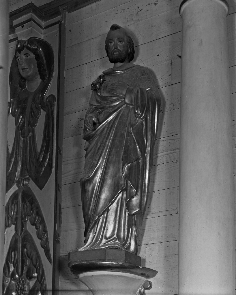 Autel de la Vierge, sa statue : Vierge à l'Enfant et son ciborium (baldaquin)