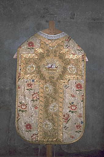 Chasuble.