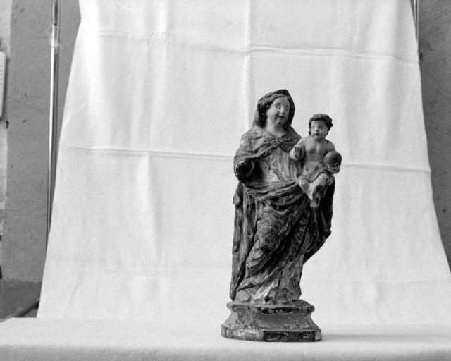 Statue (statuette) : Vierge à l'Enfant