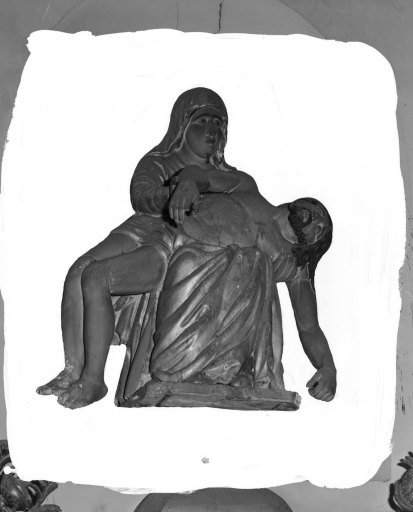 Groupe sculpté (petite nature) : Vierge de Pitié