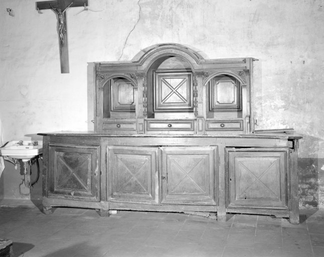 Meuble de sacristie (2)