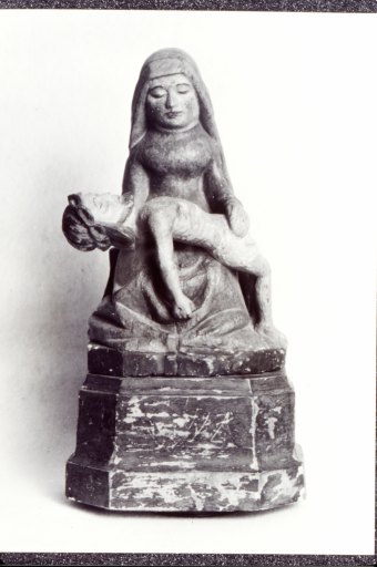 Groupe sculpté (statuette) : Vierge de pitié