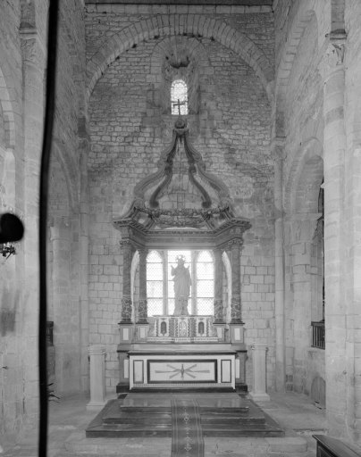 Ciborium : baldaquin d'autel