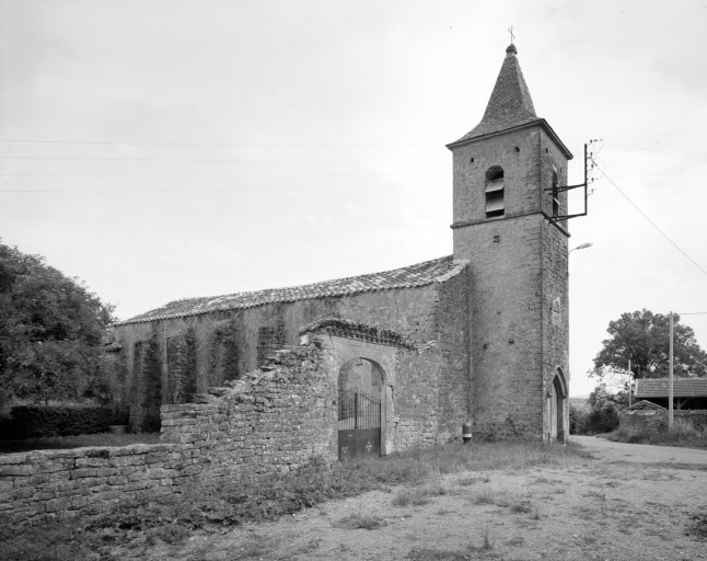 Vue d'angle, élévation latérale gauche, clocher.