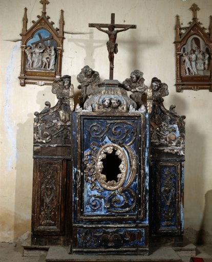 Autel, tabernacle (tabernacle à ailes)