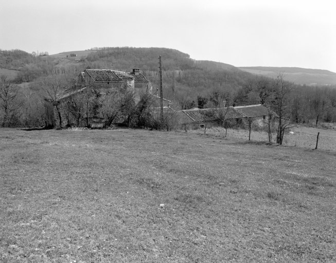 Ensemble depuis le Nord-Ouest.