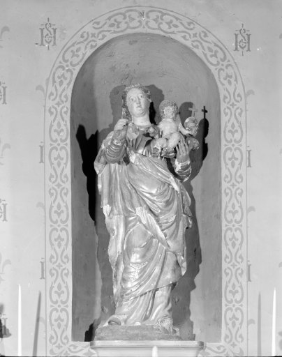 Statue : Vierge à l'Enfant