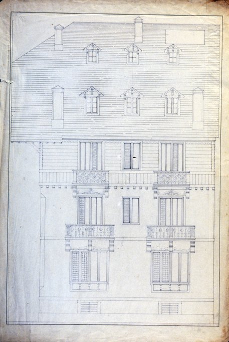 Elévation sur l'allée.