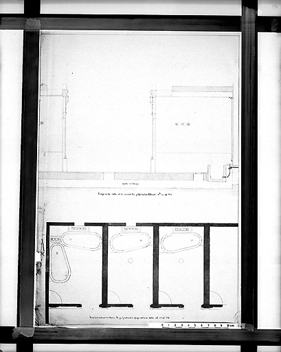 Cabinet des bains, détail des baignoires.