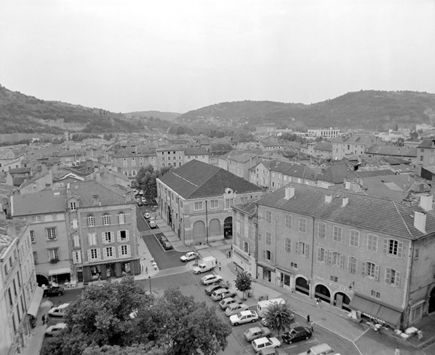 Place Chapou depuis la tour sud-ouest.
