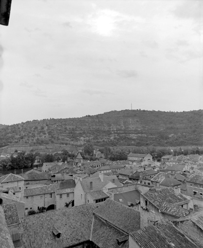 Vue des quartiers est depuis le clocher de la cathédrale.