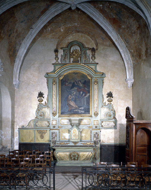 Ensemble de l' autel secondaire de la 3e chapelle nord (autel, tabernacle, retable)