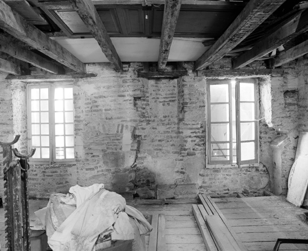 N° 62, troisième étage, mur nord