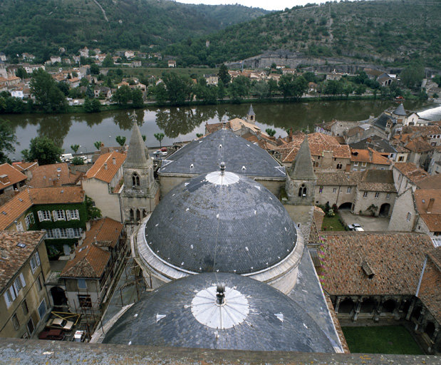 Coupoles vues depuis le massif occidental