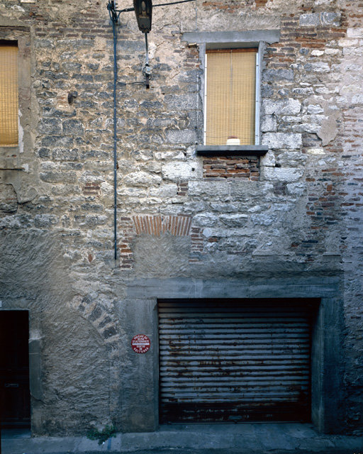 N° 20 rue Donzelle. Façade sur la rue, moitié droite