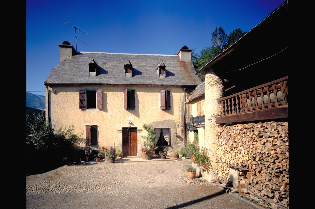Logis : élévation antérieure sur la cour (sud).