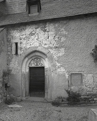 Elévation sud, détail : portail d'entrée.