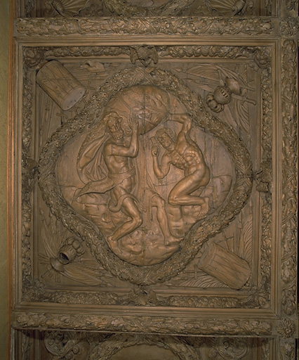 'Salon d'Hercule', détail d'un caisson du plafond : Hercule construit la sphère céleste pendant que le titan Atlas sculpte sur le globe les signes du zodiaque.