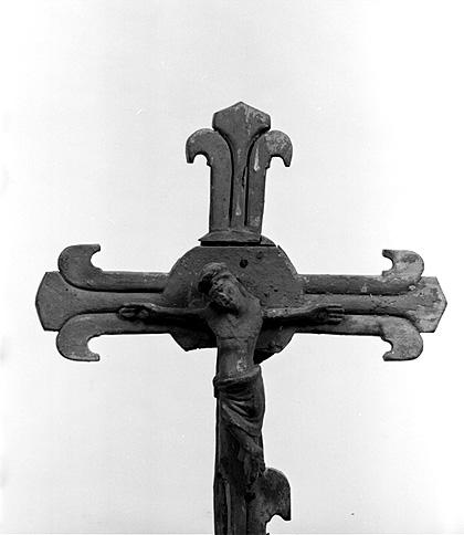 Croix : Christ en croix