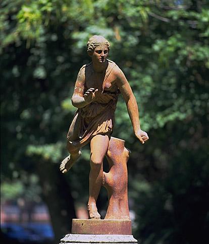 Statue (grandeur nature) : Diane
