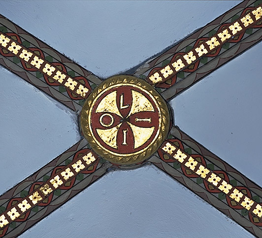 Clef de voûte de la chapelle Saint-Eutrope.