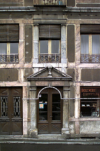 Détail de l'élévation principale.