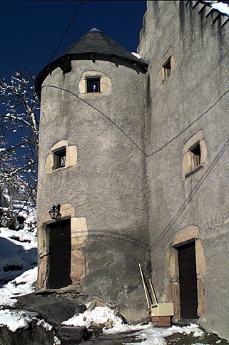 Maison dans le quartier de Bon-Rencontre : tour d'escalier.