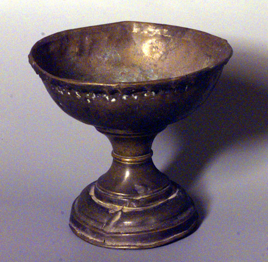 Vase à quêter (coupe à quêter)