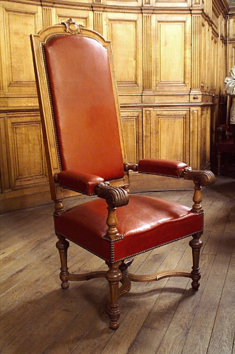 Fauteuil de président de Cour d'assises